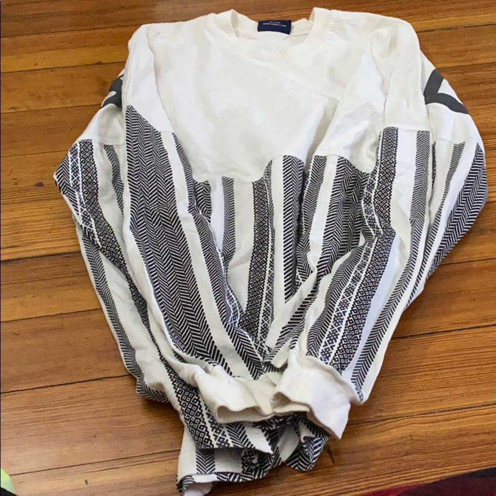 Over sized souvenir shirt